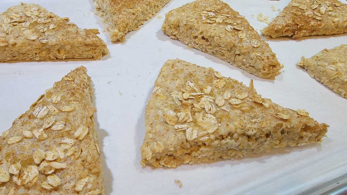 Oatmeal Cinnamon Scones Recipe by New England Innkeeper