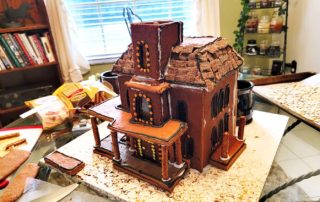 rpm_025 New England Innkeeper’s Phantom Manor Gingerbread House