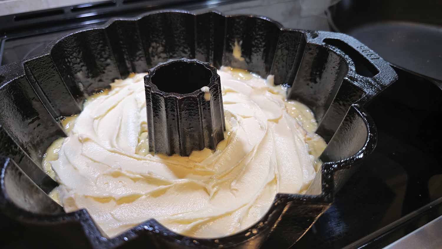 Step by Step - Cream Cheese Lemon Bundt Cake