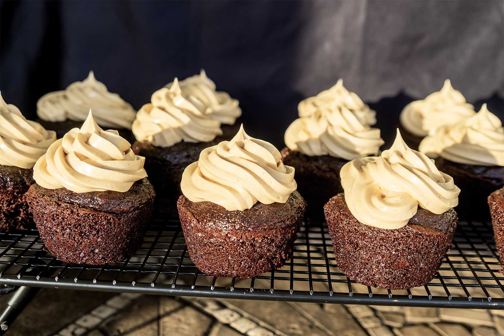 recipe_moist_chocolate_cupcakes_swiss_meringue_peanut_buttercream_002 Recipe for Moist Chocolate Cupcakes with Swiss Meringue Peanut Buttercream