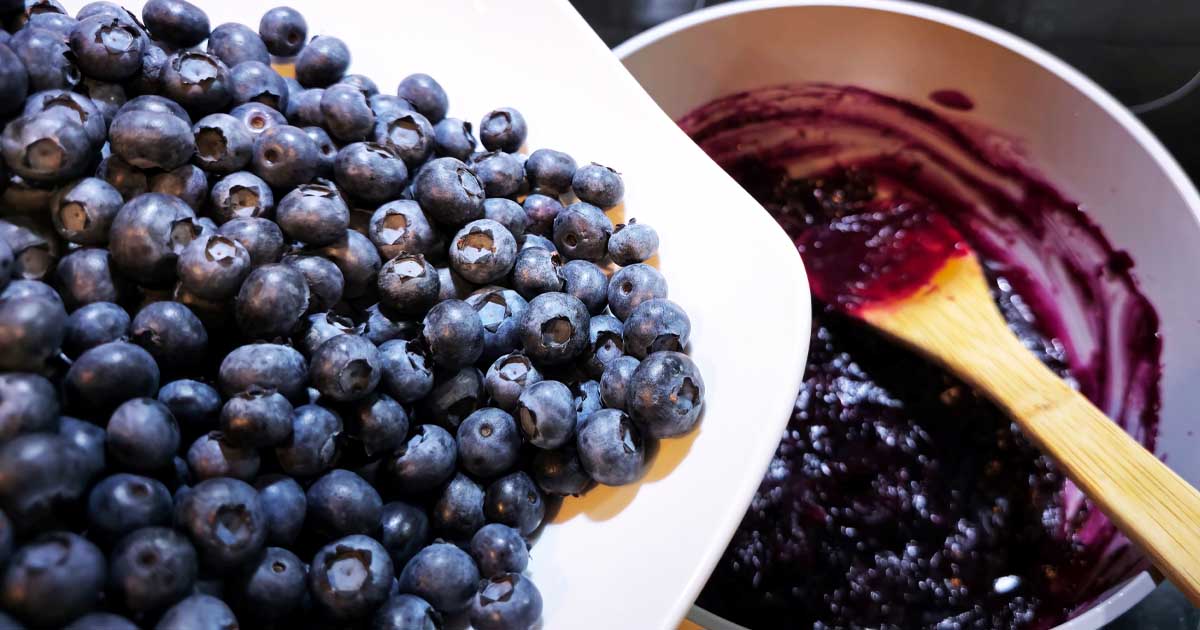 Recipe: Publick House Sturbridge MA Blueberry Cream Pie